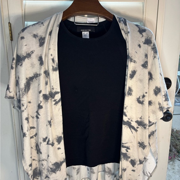 Jones New York XL Black Ribbed Top and sweater bundle of 2 tie up‎ boxy fit - Picture 8 of 10